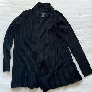 Chelsea & Theodore Petite PM black sweater